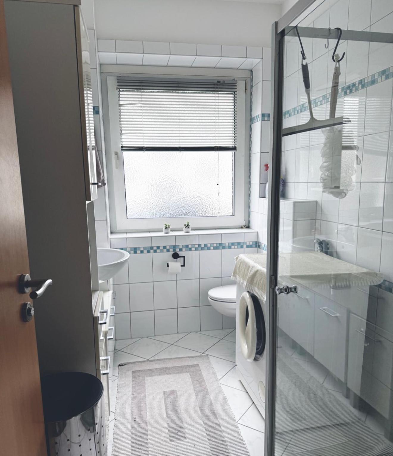 Zentrale Grosse Vollausgestattete Wohnung Fuer Alle Zwecke Perfekt Geeignet Witten Exterior photo